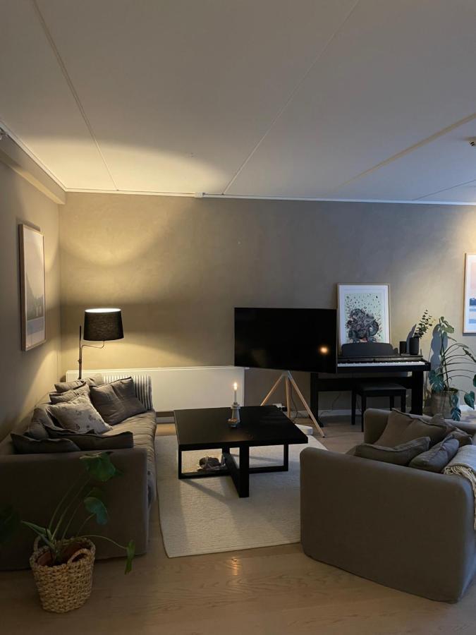 Cosy And Centrally Located Apartment Tromso Luaran gambar